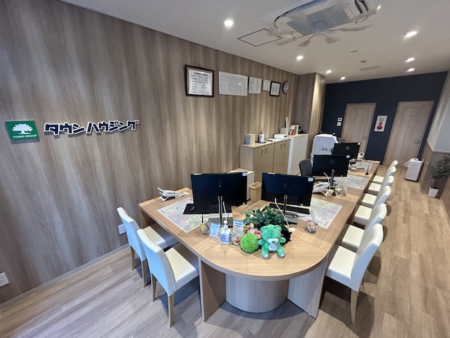 タウンハウジング西新店