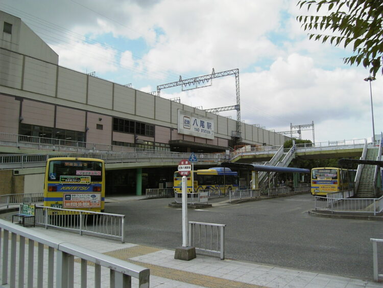 近鉄八尾駅