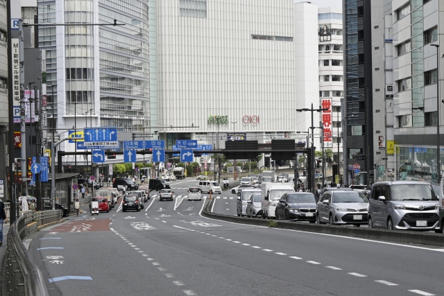 新宿駅周辺で一人暮らしをする場合の初期費用